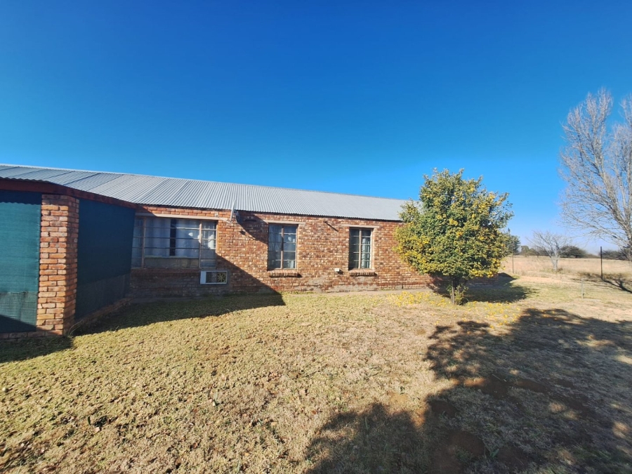 3 Bedroom Property for Sale in Bloemfontein Rural Free State